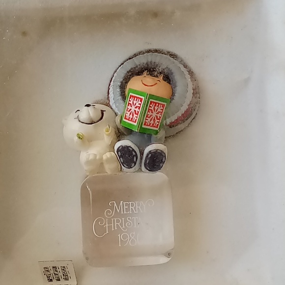 Vintage Hallmark ornament - Picture 4 of 5